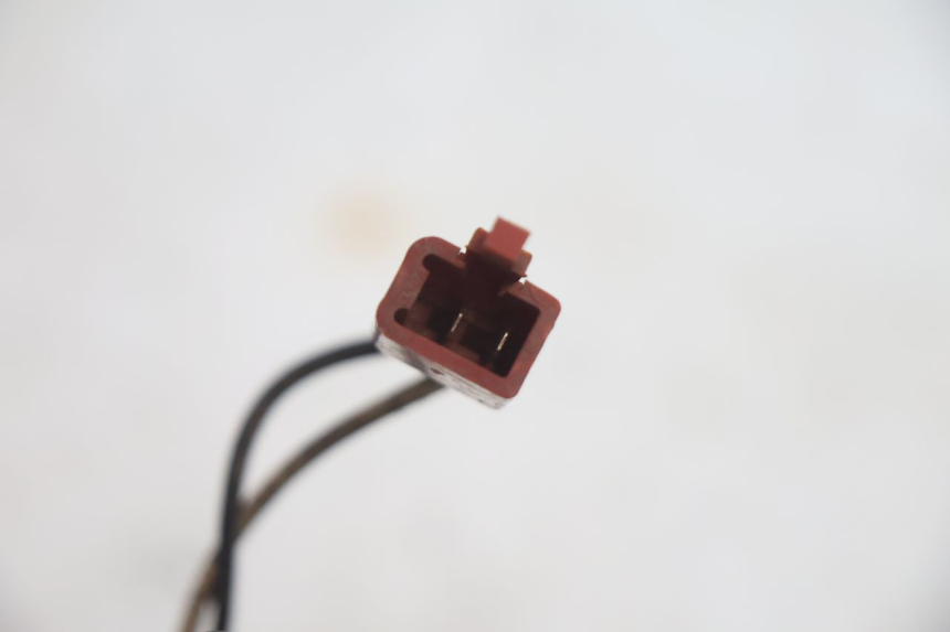 photo de PISCA TRASEIRO ESQUERDO PIAGGIO ZIP 4T 50 (2018 - 2020) - Pontos de fixação