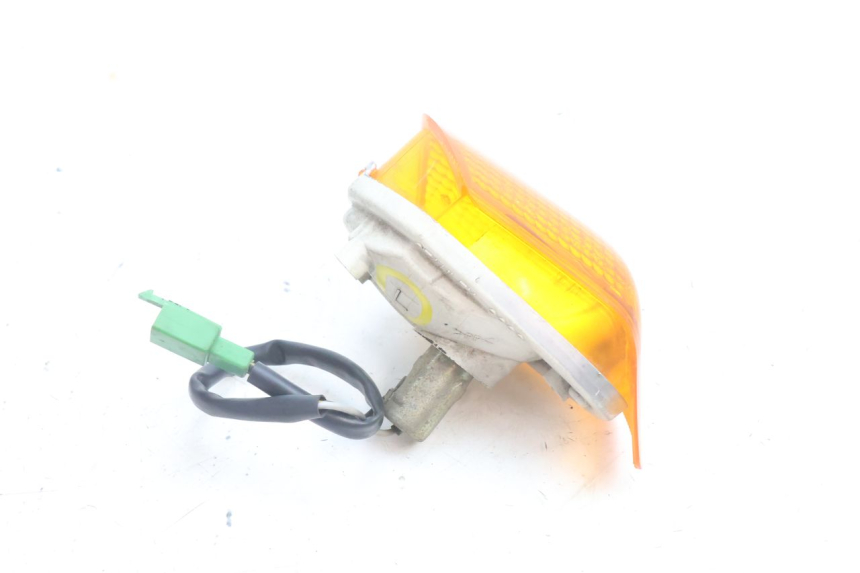 photo de PISCA TRASEIRO ESQUERDO KAWASAKI ZZR 600 (1995 - 2004) - Outro ângulo de visão