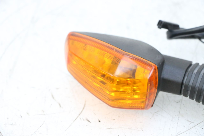 photo de PISCA TRASEIRO SUZUKI GSXR GSX-R 1000 (2003 - 2004) - Ampliação dos componentes