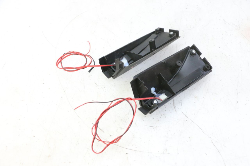 photo de PISCA TRASEIRO HITWAY H5 1 - Detalhe da peça