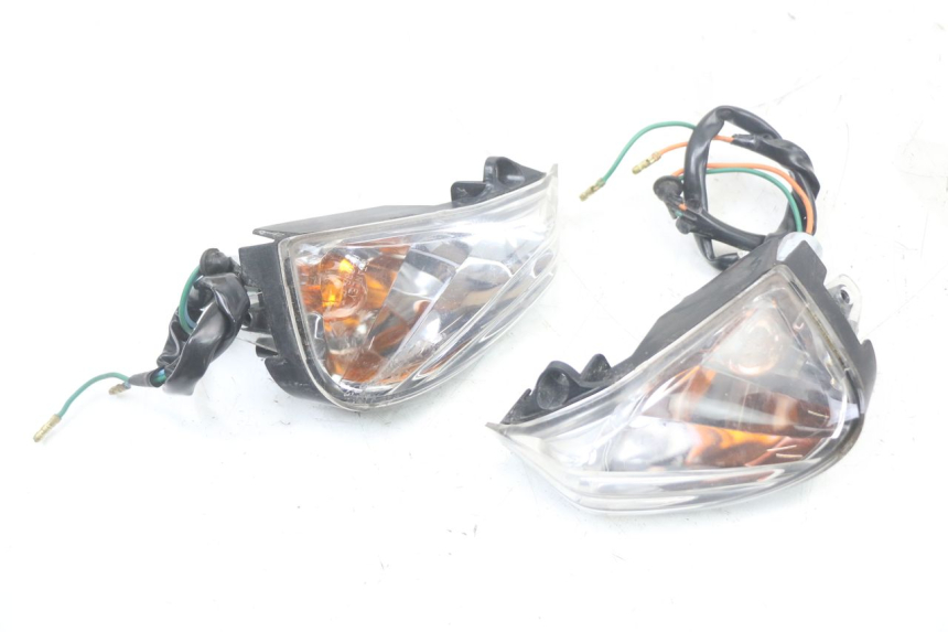 photo de PISCA TRASEIRO HONDA PCX (JF28) 125 (2009 - 2011) - Outro ângulo de visão