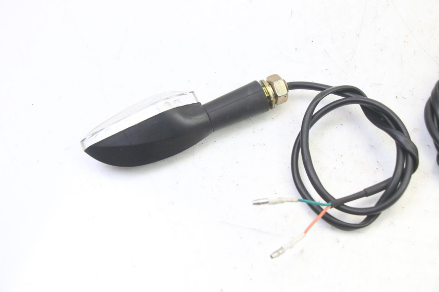 photo de PISCA TRASEIRO KIDEN KD125-G 125 (2018 - 2022) - Pontos de fixação