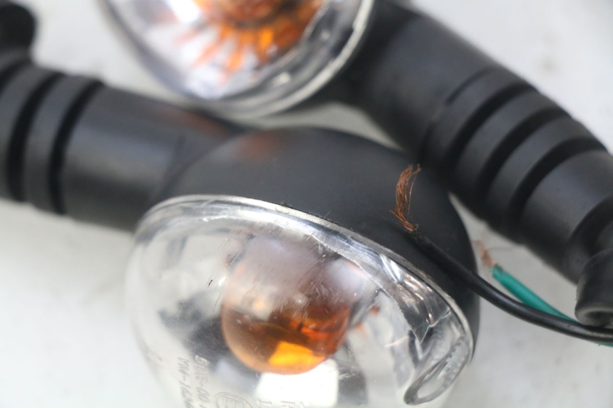 photo de PISCA TRASEIRO PEUGEOT LUDIX 50 (2008 - 2017) - Zoom do estado de desgaste
