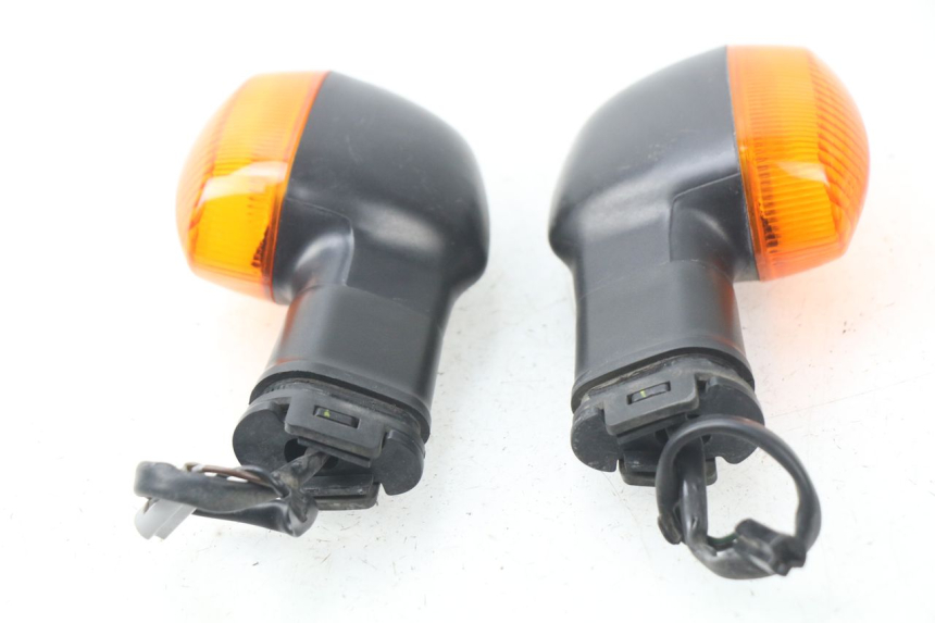photo de PISCA TRASEIRO YAMAHA TDM ABS 900 (2002 - 2014) - Ampliação técnica