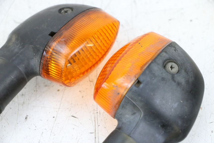 photo de PISCA TRASEIRO YAMAHA TDM ABS 900 (2002 - 2014) - Detalhe da peça
