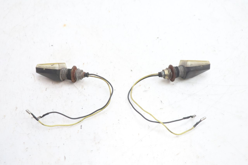photo de LANTERNA TRASEIRA DE SETA YAMAHA XJR 1300 (1998 - 2002) - Vista geral