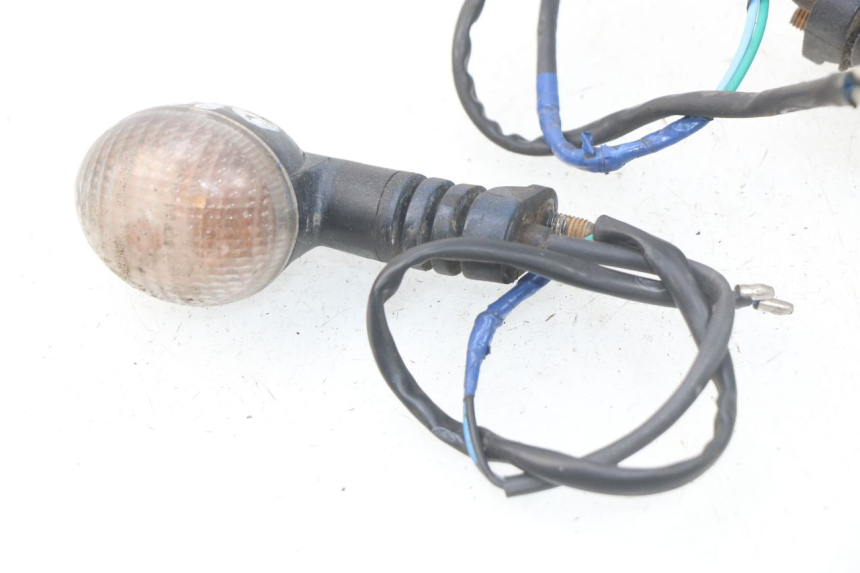 photo de PISCA TRASEIRO SHINERAY XY150STE 150 - Pontos de fixação