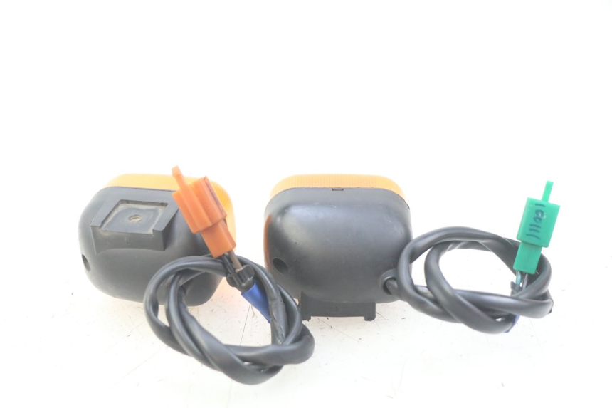 photo de Pisca dianteiro YAMAHA BW'S BWS 125 (2010 - 2013) - Zoom do estado de desgaste