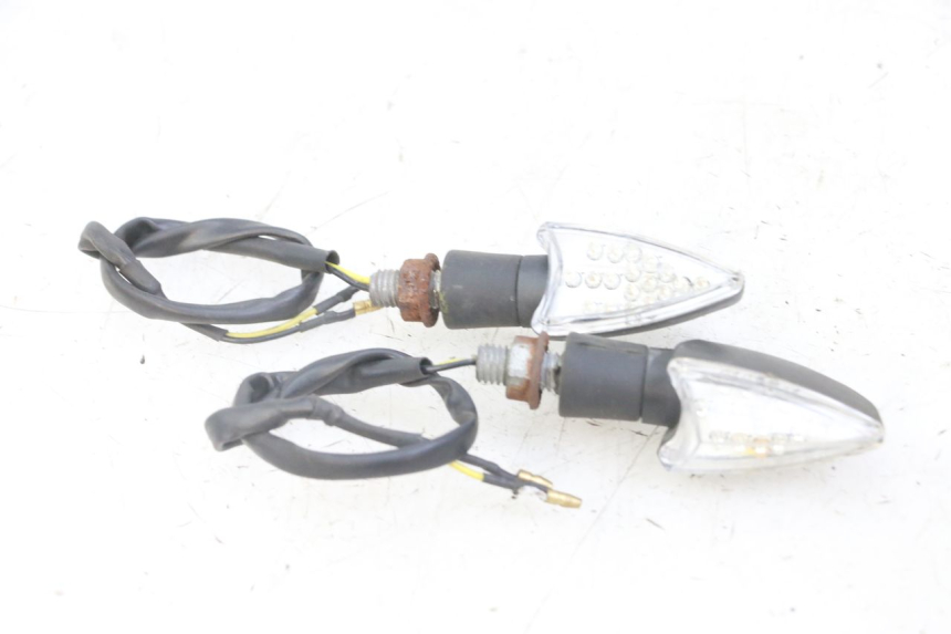 photo de PISCA DIANTEIRO HONDA CBF 500 (2004 - 2007) - Vista geral