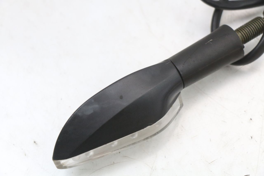 photo de Pisca dianteiro direito E-MAX 80L 1 (2011 - 2014) - Outro ângulo de visão