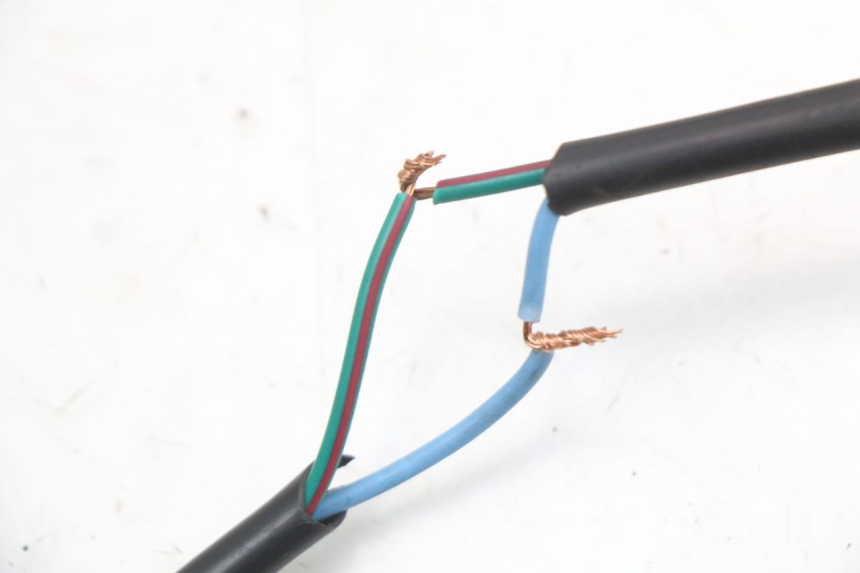 photo de Pisca dianteiro direito E-MAX 80L 1 (2011 - 2014) - Vista geral