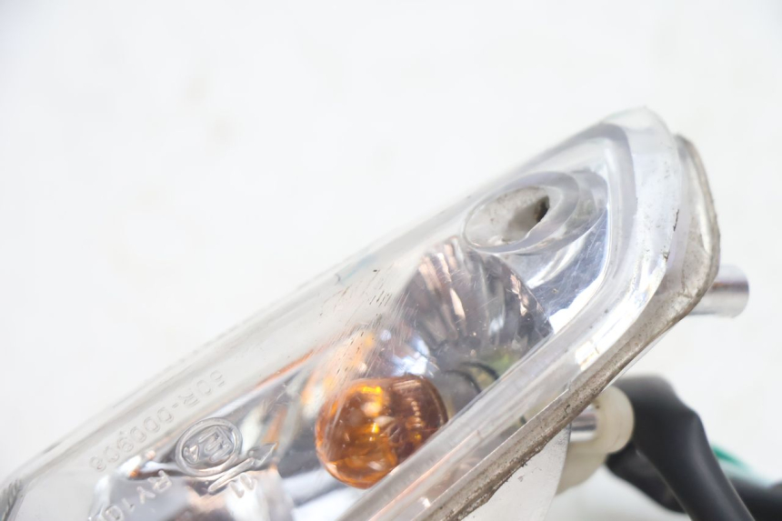 photo de SETAS DIANTEIRAS DIREITAS KYMCO AGILITY 4T 10" 50 (2005 - 2018) - Zoom do estado de desgaste