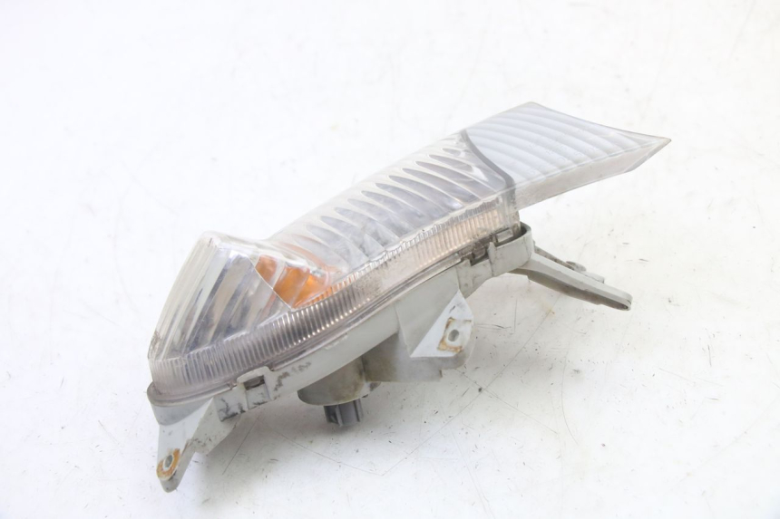 photo de Pisca dianteiro direito SUZUKI BURGMAN 125 (2007 - 2014) - Zoom do estado de desgaste