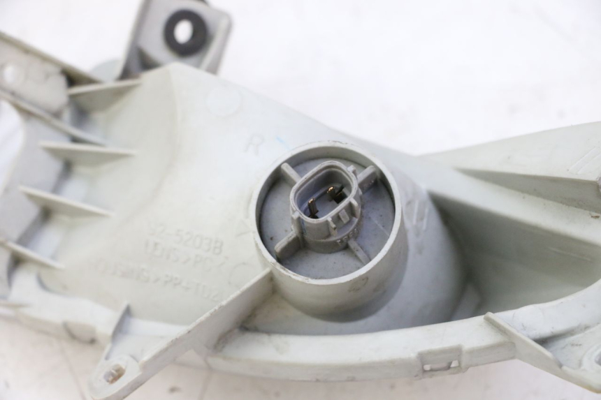 photo de Pisca dianteiro direito SUZUKI BURGMAN 125 (2007 - 2014) - Ampliação técnica
