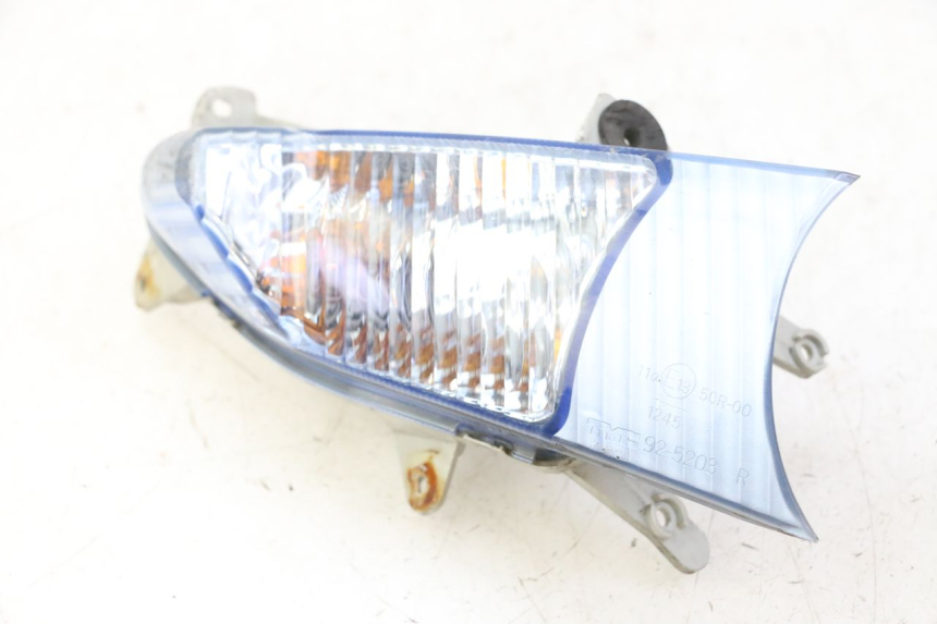 photo de Pisca dianteiro direito SUZUKI BURGMAN 125 (2007 - 2014) - Vista do produto