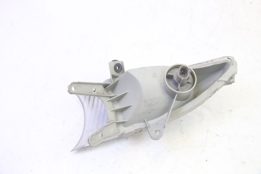 photo de Pisca dianteiro direito SUZUKI BURGMAN 125 (2007 - 2014) - Vista geral