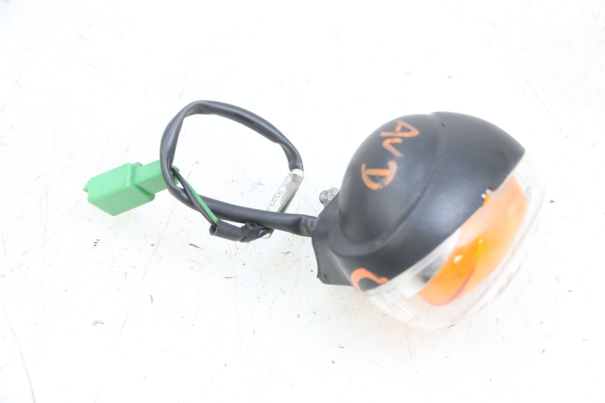 photo de Pisca dianteiro direito YAMAHA BW'S EASY 50 (2013 - 2016) - Zoom do estado de desgaste