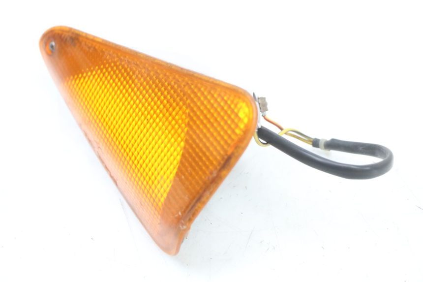 photo de Pisca dianteiro direito BMW C1 125 (2000 - 2003) - Zoom do estado de desgaste