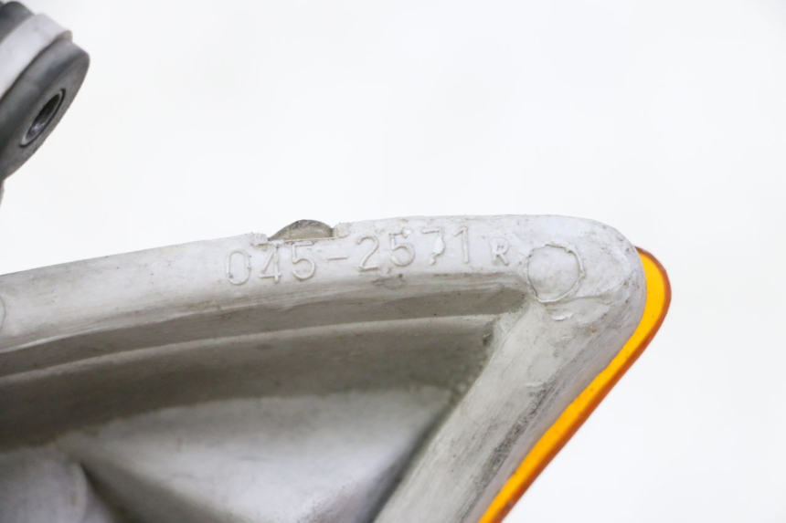 photo de Pisca dianteiro direito HONDA CBR F SC25 1000 (1989 - 1992) - Outro ângulo de visão