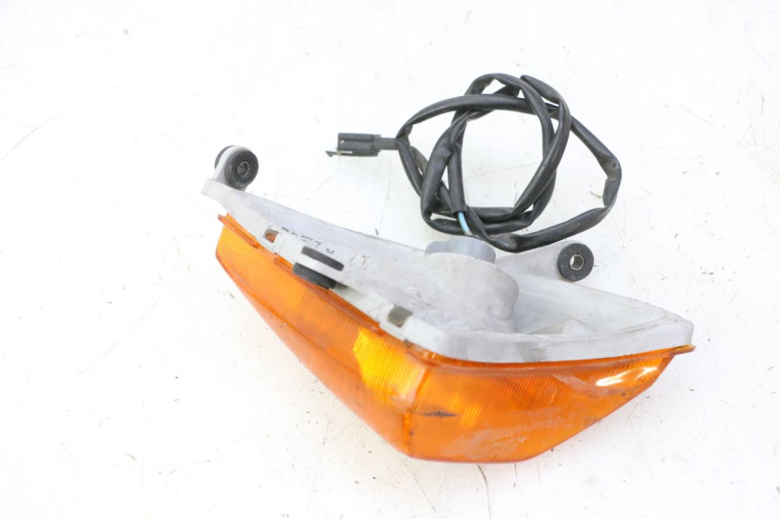 photo de Pisca dianteiro direito HONDA CBR F SC25 1000 (1989 - 1992) - Ampliação técnica