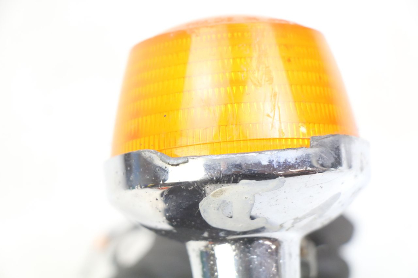 photo de Pisca dianteiro direito HONDA CM 125 (1983 - 2003) - Detalhe da peça