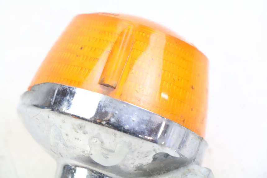 photo de Pisca dianteiro direito HONDA CM 125 (1983 - 2003) - Zoom do estado de desgaste