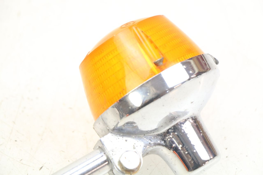 photo de Pisca dianteiro direito HONDA CM 125 (1983 - 2003) - Peça verificada