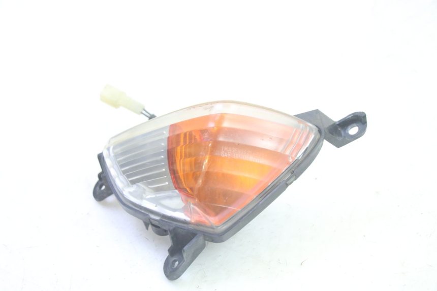 photo de Pisca dianteiro direito YAMAHA FJR ABS 1300 (2006 - 2012) - Zoom do estado de desgaste