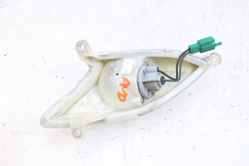 photo de Pisca dianteiro direito MBK FLAME X 125 (2007 - 2016) - Zoom do estado de desgaste