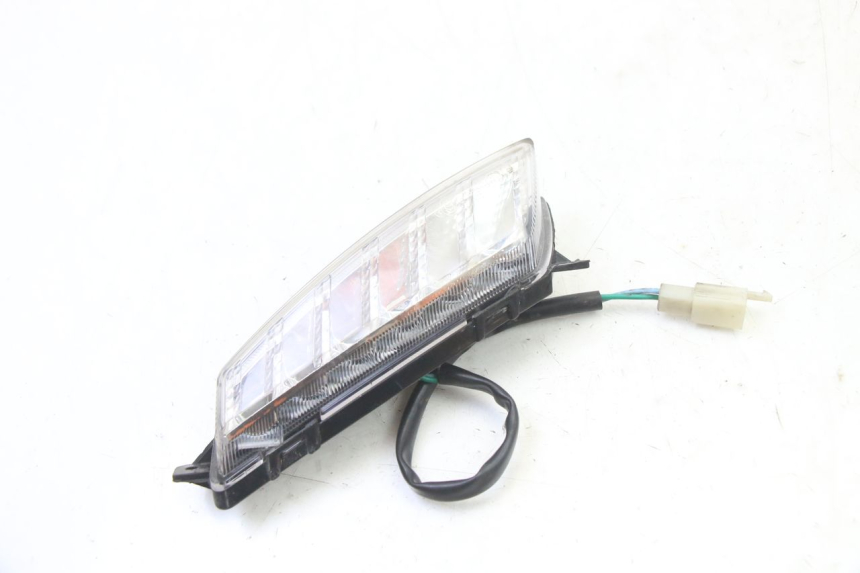 photo de Pisca dianteiro direito VENESI FLY RETRO 4T 50 (2020 - 2025) - Zoom do estado de desgaste