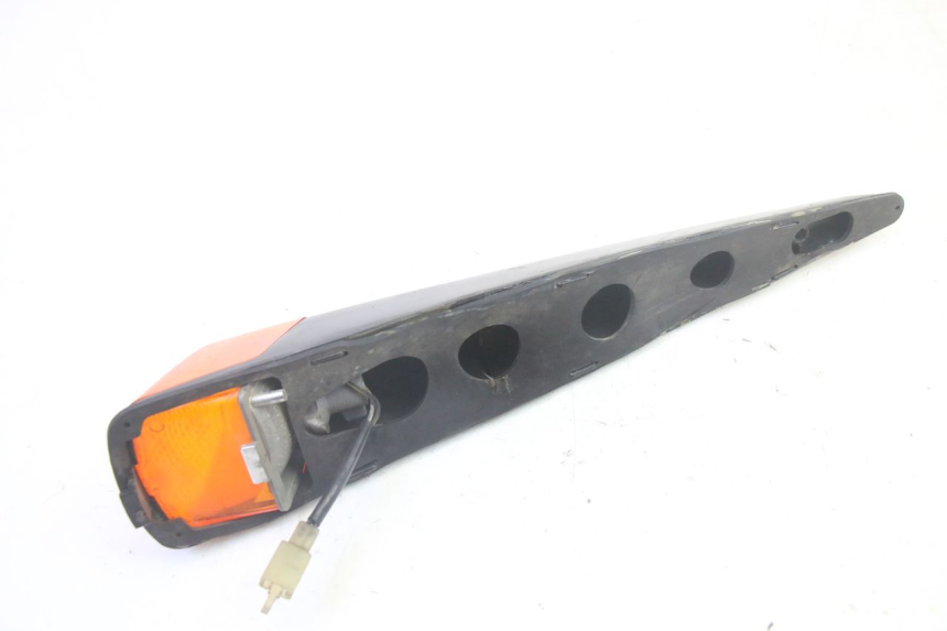 photo de Pisca dianteiro direito KAWASAKI GPZ RX 1000 (1986 - 1988) - Pontos de fixação