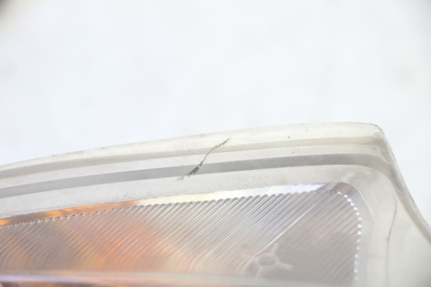 photo de Pisca dianteiro direito KYMCO GRAND DINK 125 (2002 - 2007) - Zoom do estado de desgaste