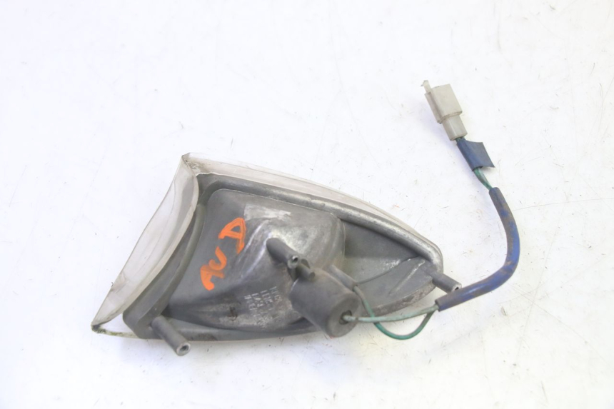 photo de Pisca dianteiro direito KYMCO GRAND DINK 125 (2002 - 2007) - Ampliação técnica