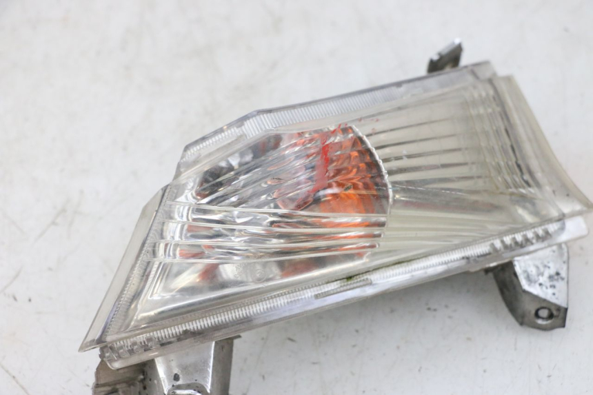 photo de Pisca dianteiro direito JM MOTORS GTS 125 (2015 - 2019) - Estado da superfície