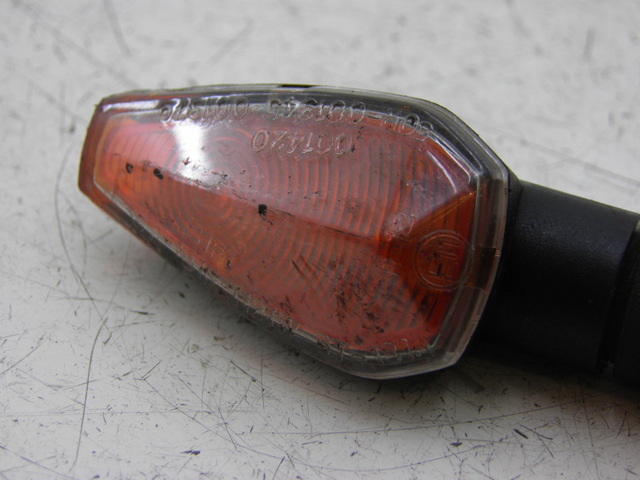 photo de Pisca dianteiro direito HONDA CB 500 (1997 - 2003) - Detalhe da peça