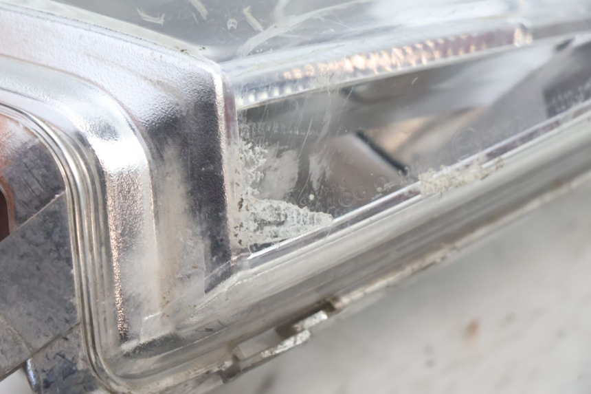 photo de Pisca dianteiro direito PIAGGIO LIBERTY IGET 4T 50 (2021 - 2025) - Detalhe da peça