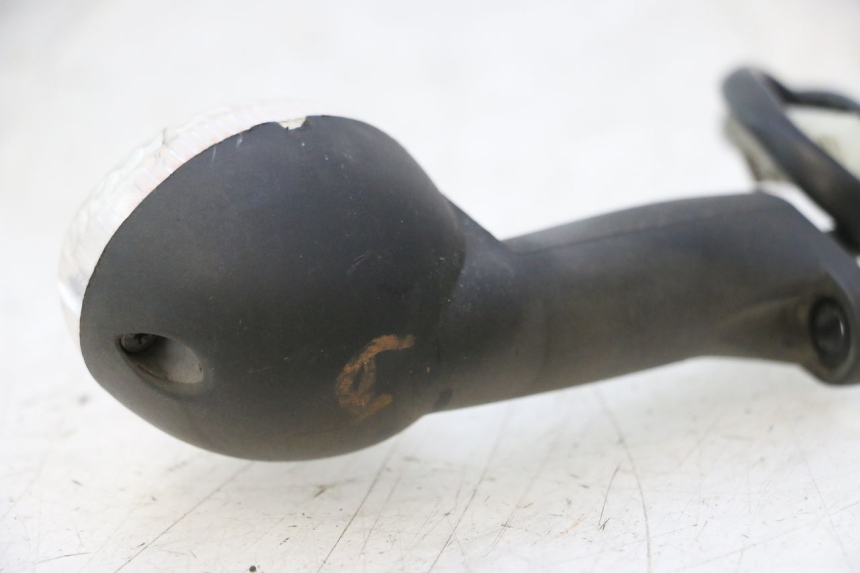 photo de Pisca dianteiro direito PEUGEOT LUDIX ONE 50 (2004 - 2013) - Zoom do estado de desgaste