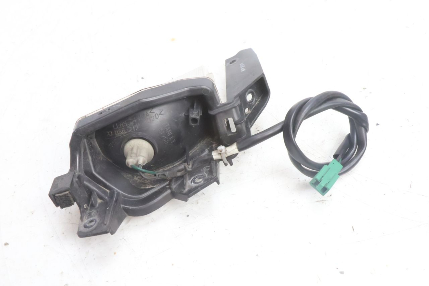 photo de SETAS DIANTEIRAS DIREITAS YAMAHA N-MAX NMAX 125 (2021 - 2024) - Ampliação técnica