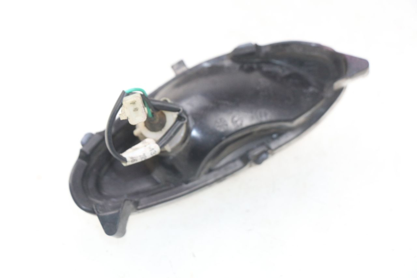 photo de Pisca dianteiro direito MBK OVETTO ONE 2T 50 (2013 - 2017) - Zoom do estado de desgaste