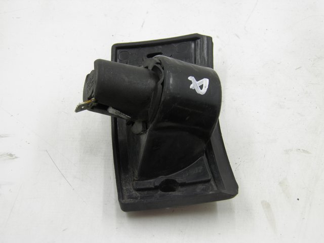 photo de Pisca dianteiro direito PIAGGIO VESPA PX 125 (1997 - 2007) - Zoom do estado de desgaste