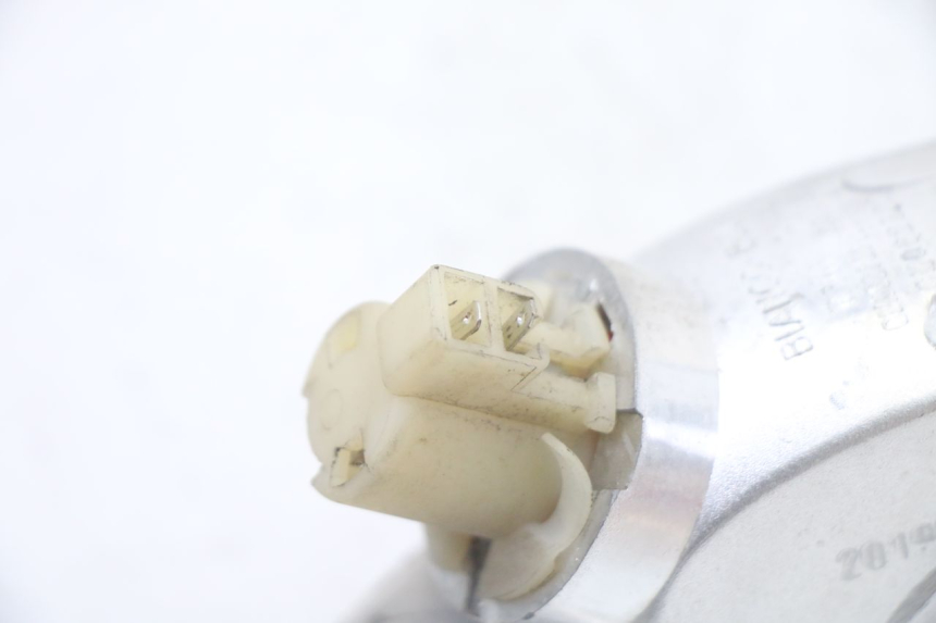 photo de Pisca dianteiro direito PIAGGIO ZIP 4T 50 (2018 - 2020) - Pontos de fixação