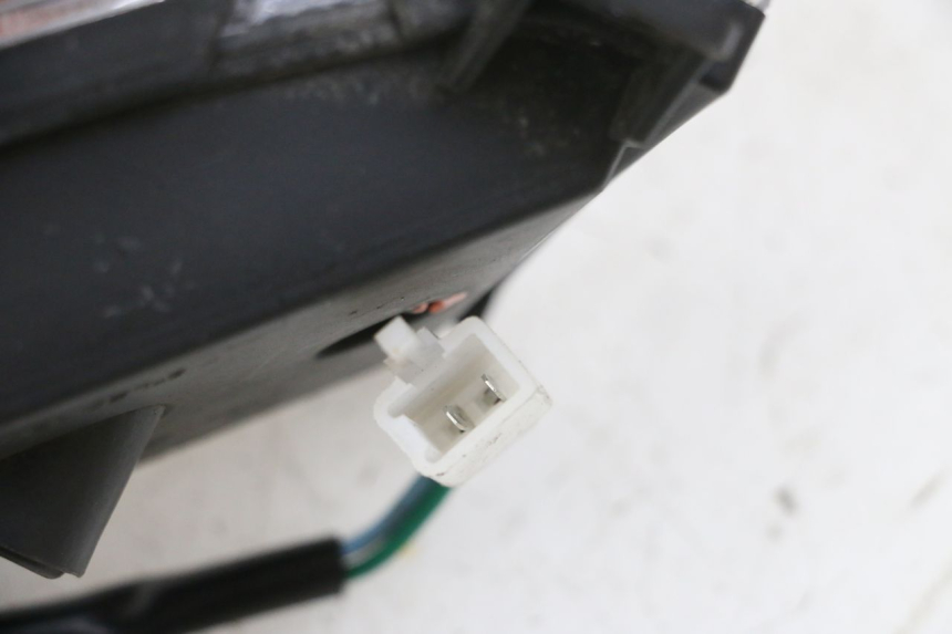 photo de Pisca dianteiro direito EFUN PUSA 1 - Detalhe da peça