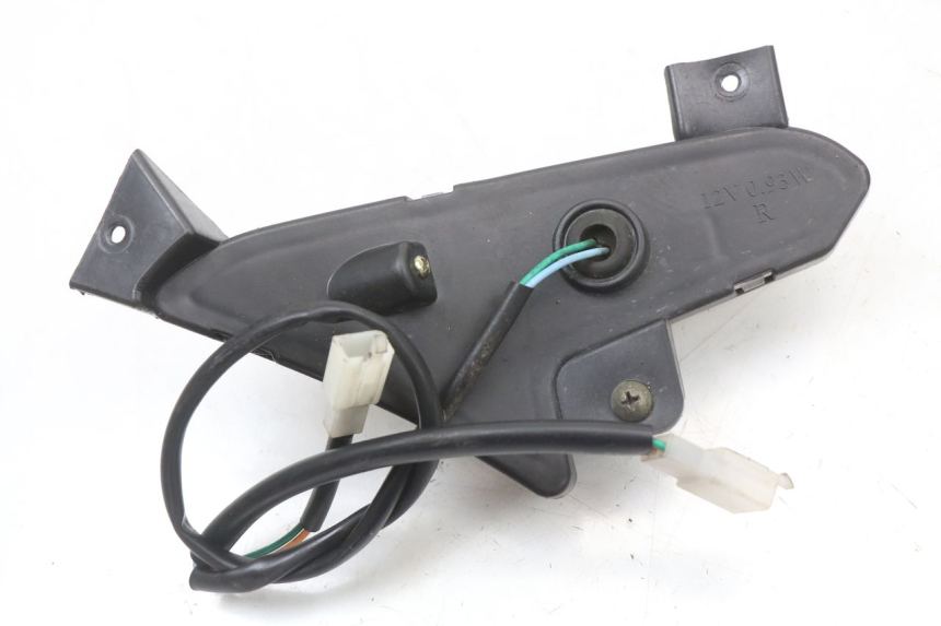 photo de Pisca dianteiro direito EUROCKA R8 4T 50 (2013 - 2022) - Ampliação técnica