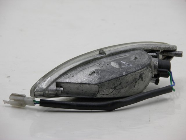 photo de Pisca dianteiro direito REVATTO JOYSTICK 50 (2006 - 2012) - Detalhe da peça