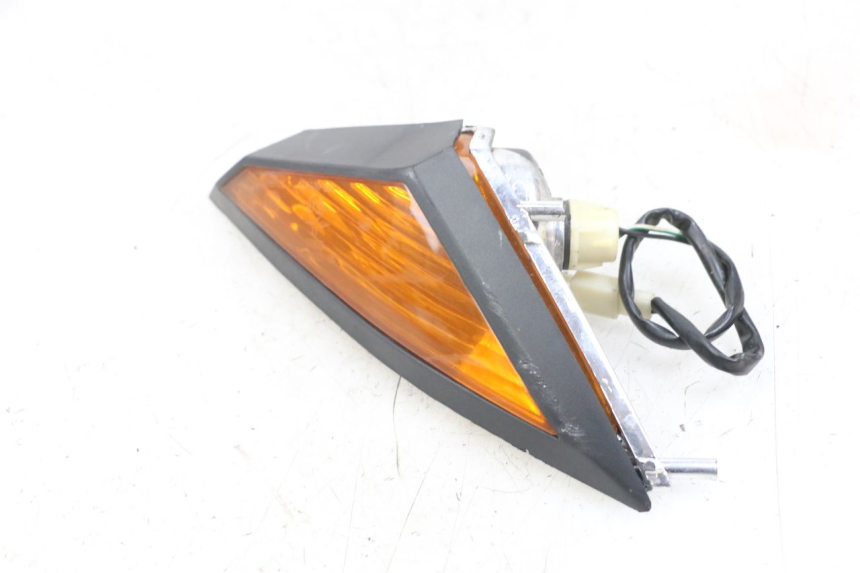 photo de Pisca dianteiro direito KEEWAY RY6 2T 50 (2011 - 2019) - Ampliação técnica