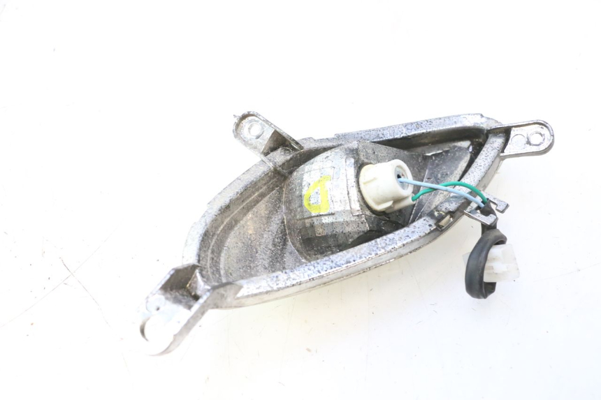 photo de Pisca dianteiro direito JM MOTORS SANTANA 50 (2014 - 2023) - Ampliação técnica