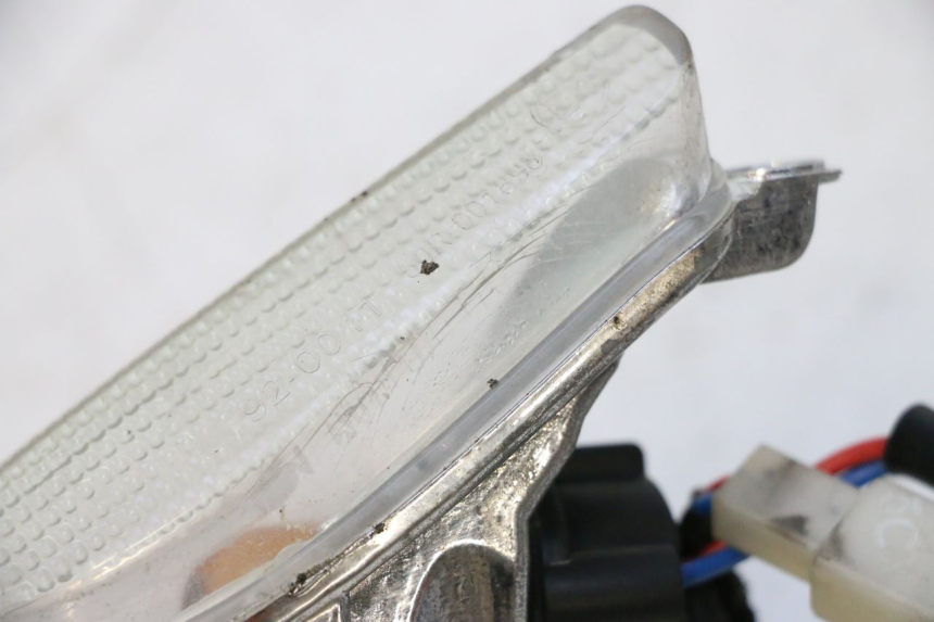 photo de Pisca dianteiro direito APRILIA SR 2T 50 (2012 - 2017) - Detalhe da peça