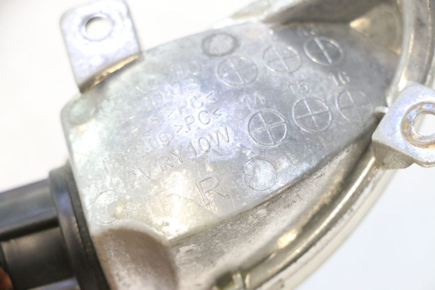 photo de Pisca dianteiro direito APRILIA SR 2T 50 (2012 - 2017) - Zoom do estado de desgaste