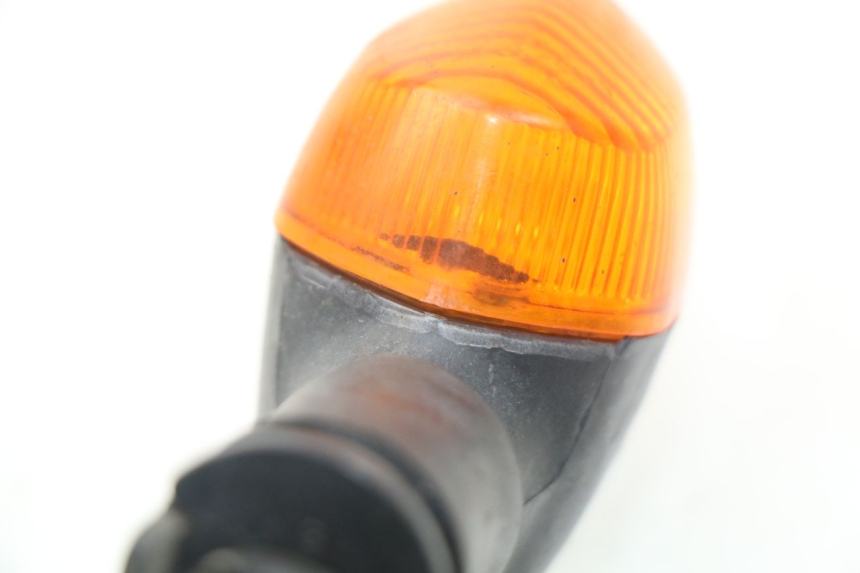 photo de Pisca dianteiro direito YAMAHA TDM ABS 900 (2002 - 2014) - Zoom do estado de desgaste