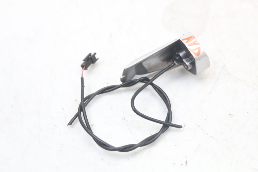 photo de Pisca dianteiro direito DUALTRON TOGO PLUS 1 - Pontos de fixação